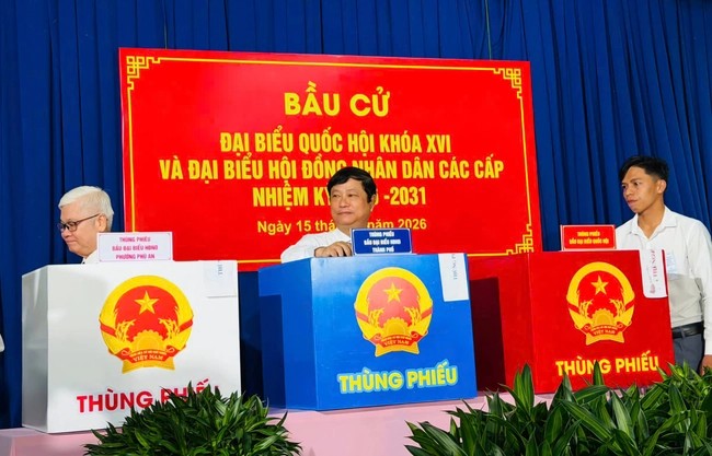 Chủ tịch HĐND TPHCM Võ Văn Minh: Giữ trọn lời hứa của đại biểu với cử tri