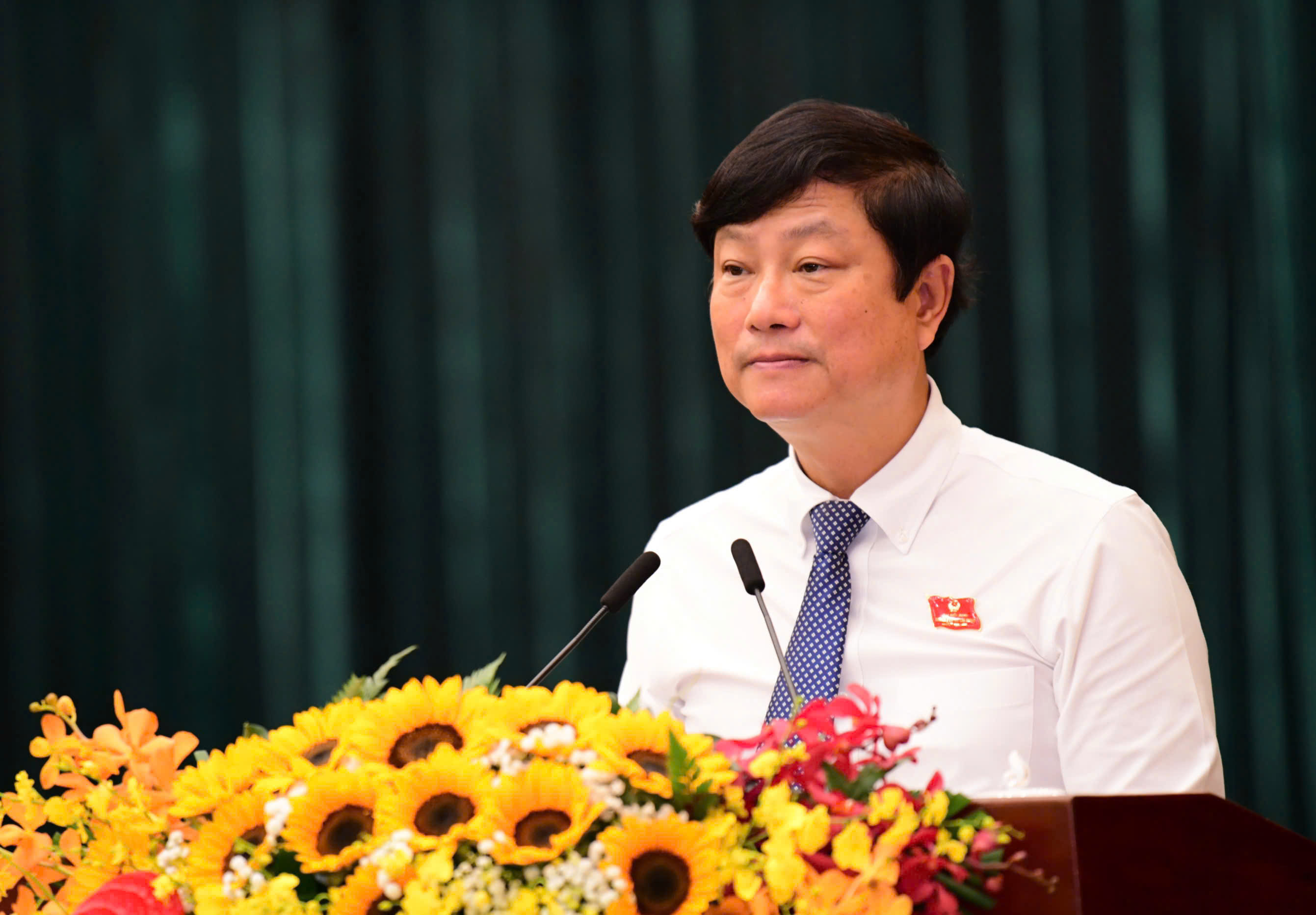 Bế mạc Kỳ họp thứ tư HĐND Thành phố Hồ Chí Minh: Nghị quyết phải đi vào cuộc sống, nguồn lực phải được khơi thông
