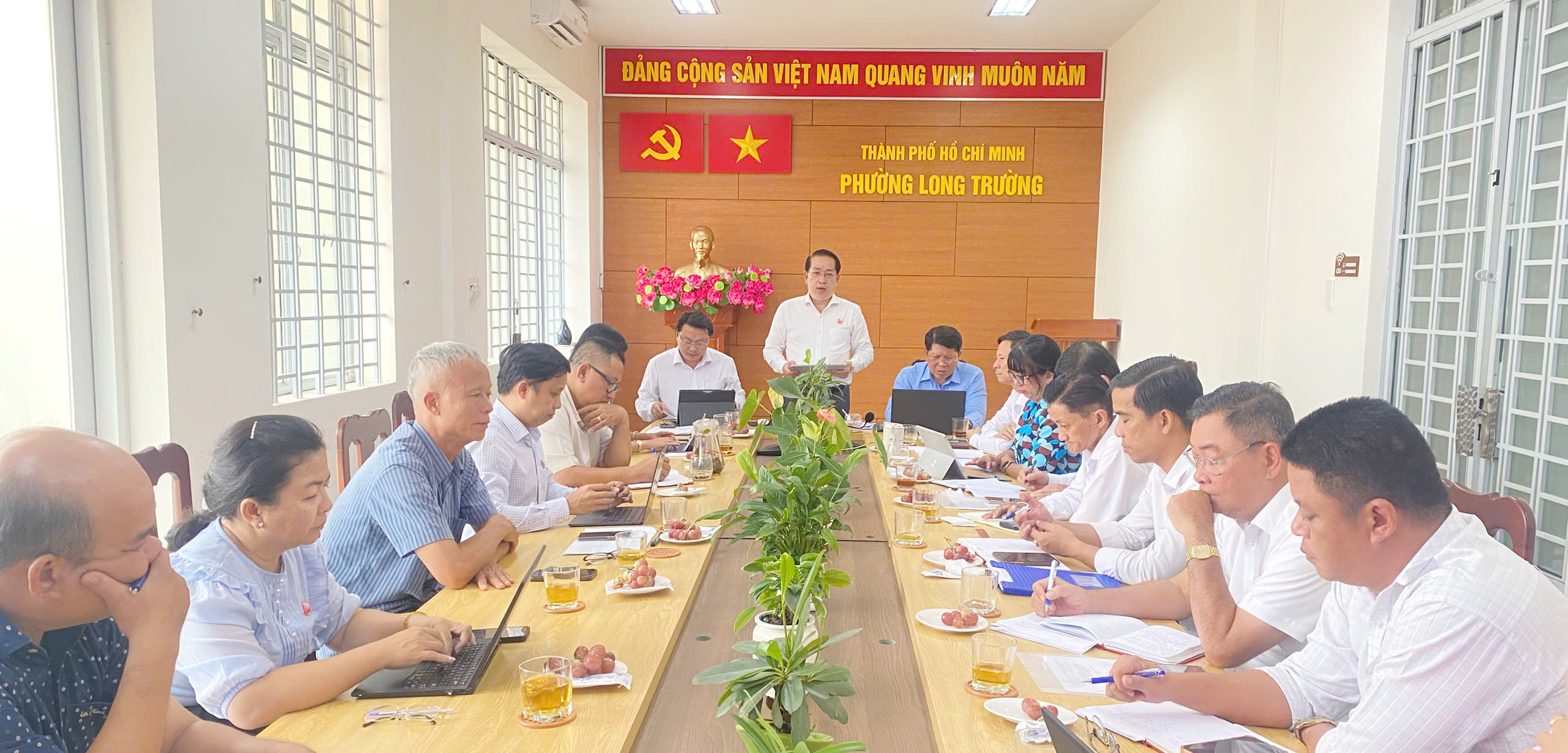 Phường Long Trường tổ chức Hội nghị giao ban giữa Thường trực HĐND, UBND và Ban Thường trực Ủy ban MTTQ Việt Nam phường  quý II năm 2026