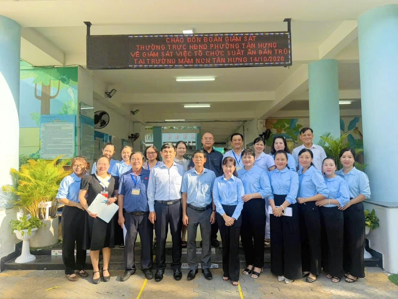 THƯỜNG TRỰC HĐND PHƯỜNG TÂN HƯNG GIÁM SÁT VIỆC TỔ CHỨC SUẤT ĂN BÁN TRÚ TẠI TRƯỜNG MẦM NON TÂN HƯNG