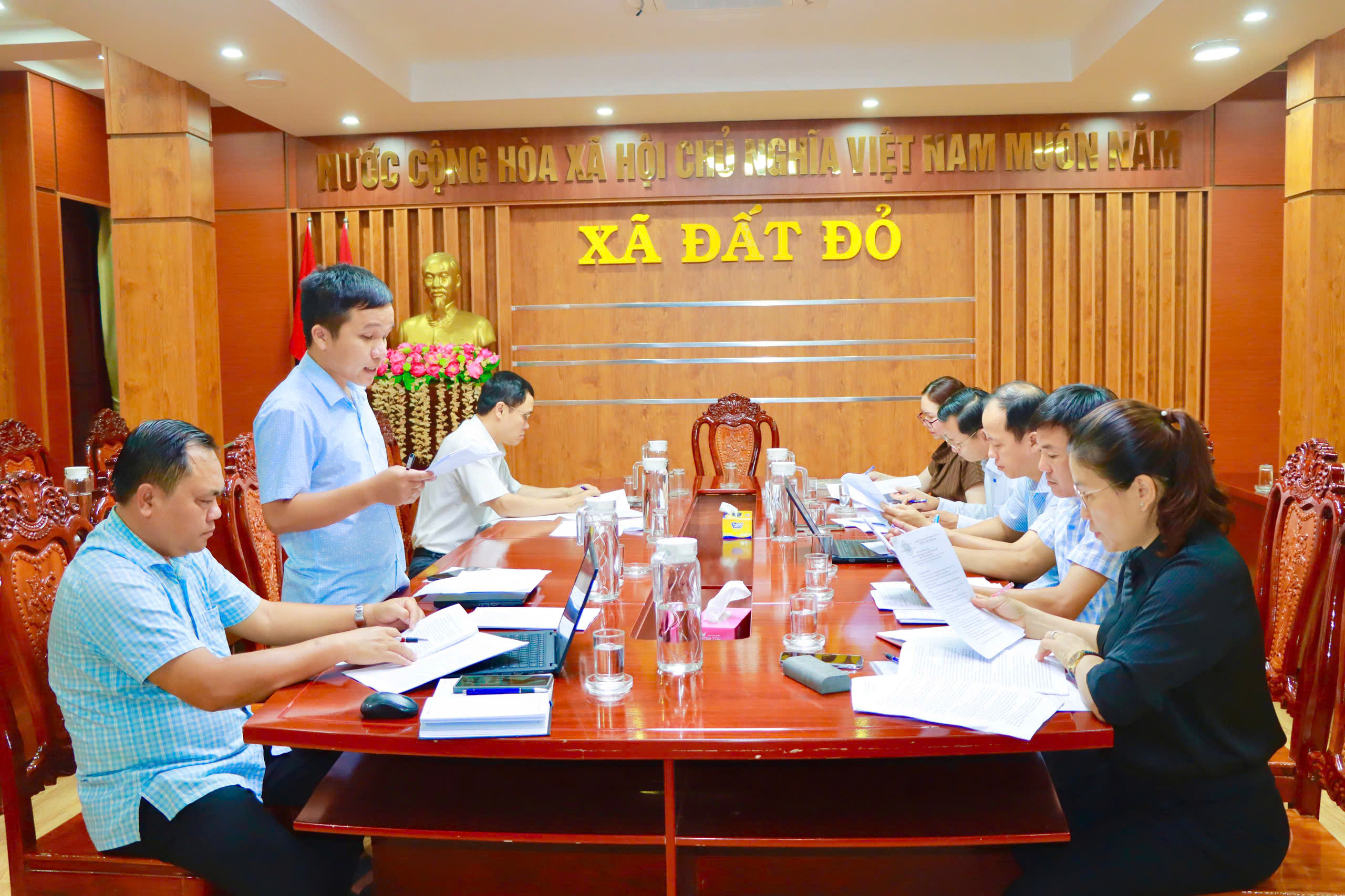 Ban Kinh tế - Ngân sách HĐND xã Đất Đỏ giám sát công tác quản lý  nguồn thu ngân sách năm 2026
