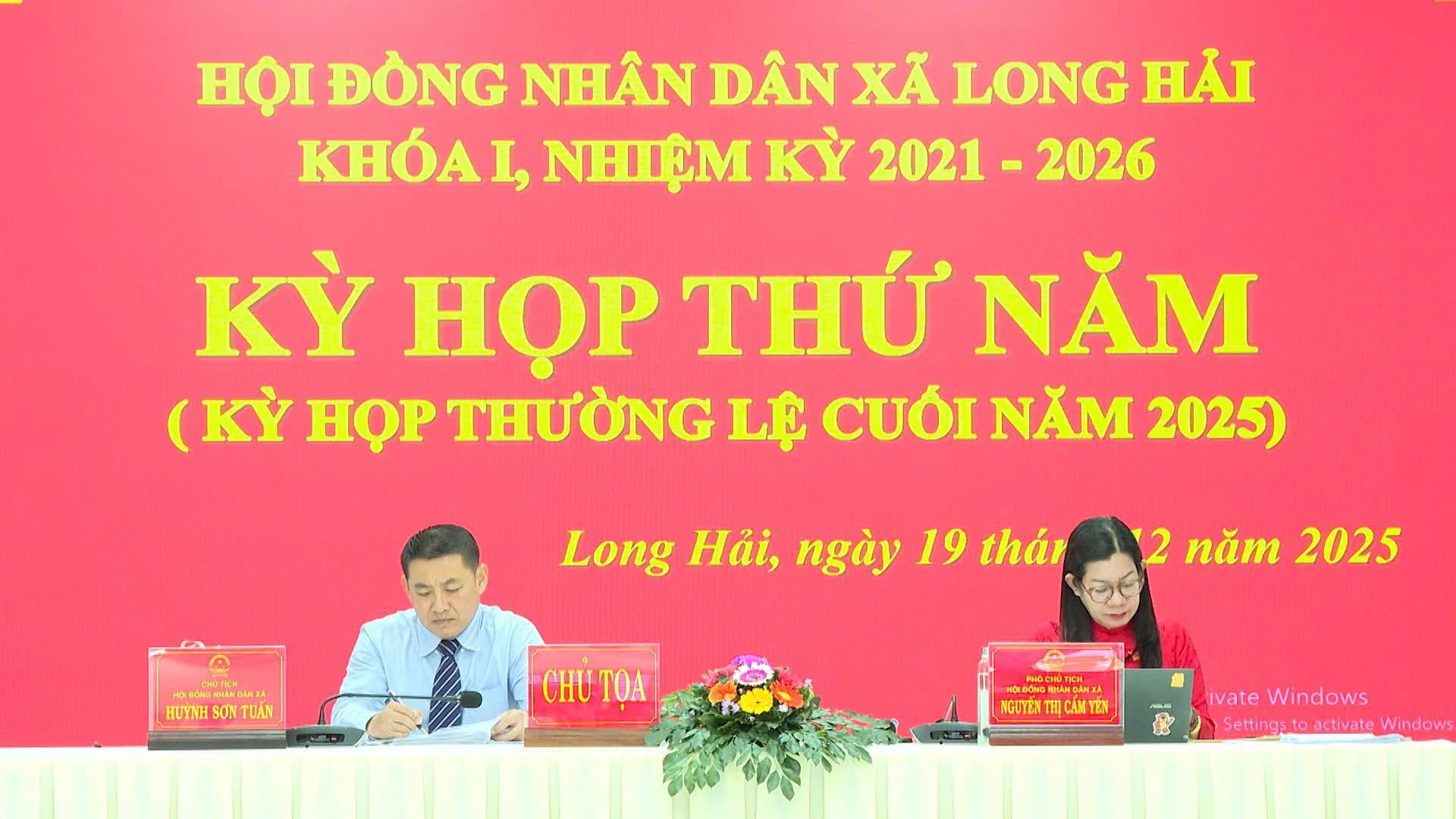 Kỳ họp thứ Năm HĐND xã Long Hải, nhiệm kỳ 2021 - 2026 thông qua 4 nghị quyết