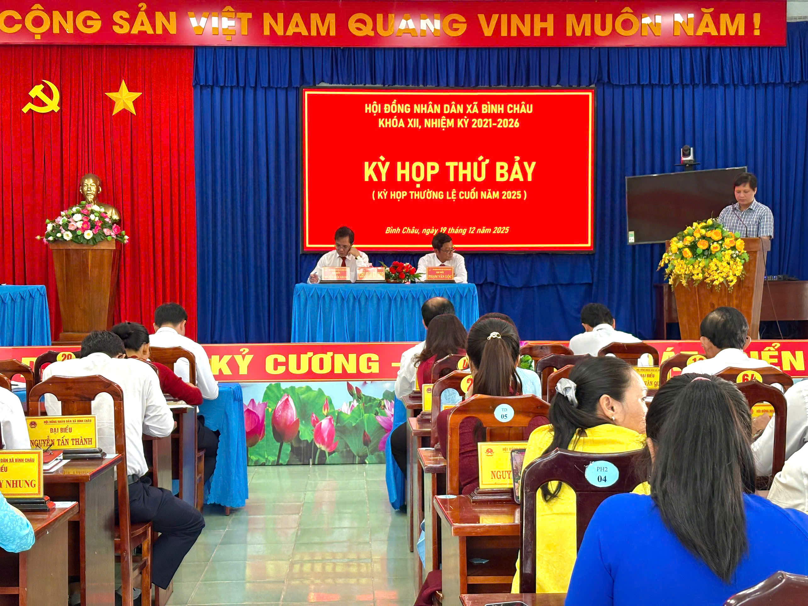 Dấu ấn chuyển đổi số tại Kỳ họp thứ Bảy HĐND xã Bình Châu 