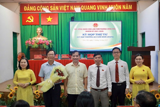 Đẩy mạnh ứng dụng phần mềm kỳ họp Hội đồng nhân dân thành phố và mô hình điểm danh đại biểu khách mời bằng trí tuệ nhân tạo thời gian thực tại phường Bình Phú
