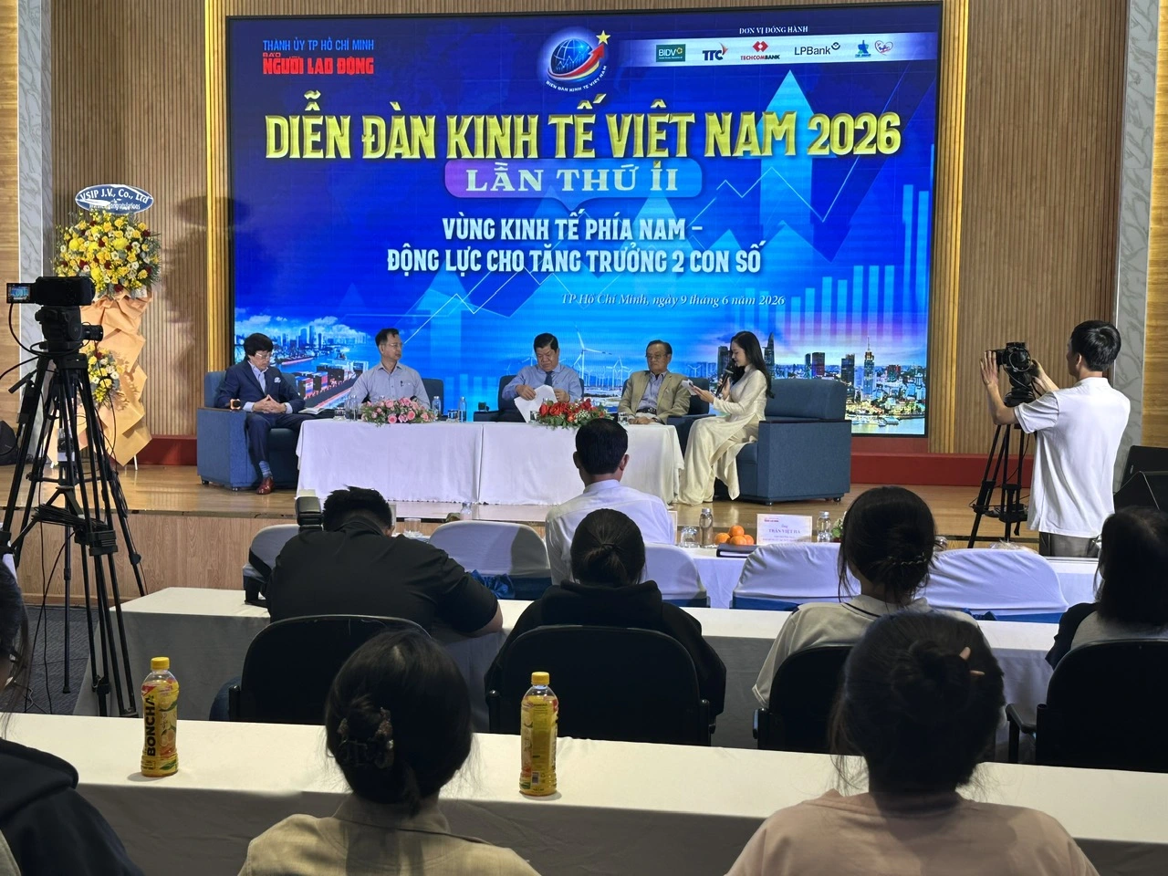 TP.HCM trở thành 'hạt nhân' tăng trưởng của vùng