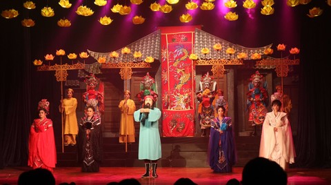 Sân khấu TPHCM: Nhiều vở diễn đặc sắc mừng 50 năm Thành phố mang tên Bác