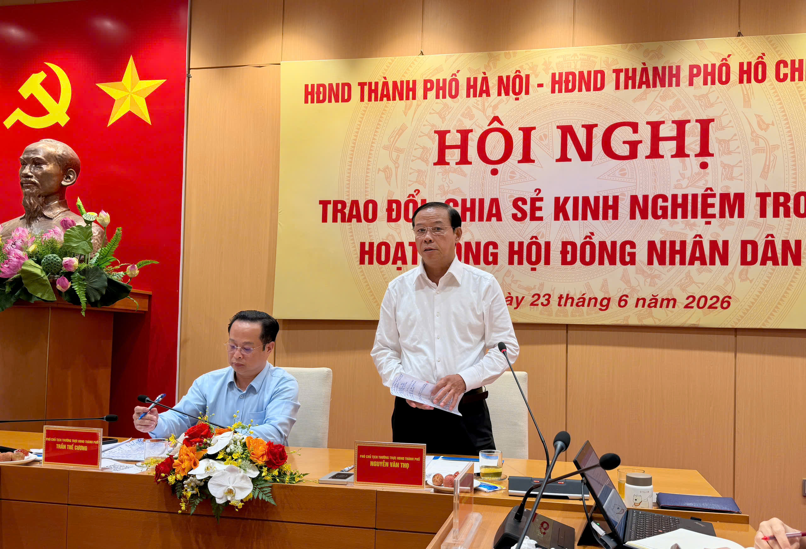 QUY HOẠCH TỔNG THỂ HÀ NỘI VÀ HÀNH TRÌNH KIẾN TẠO TẦM NHÌN 100 NĂM: KINH NGHIỆM THAM KHẢO CHO TP. HỒ CHÍ MINH