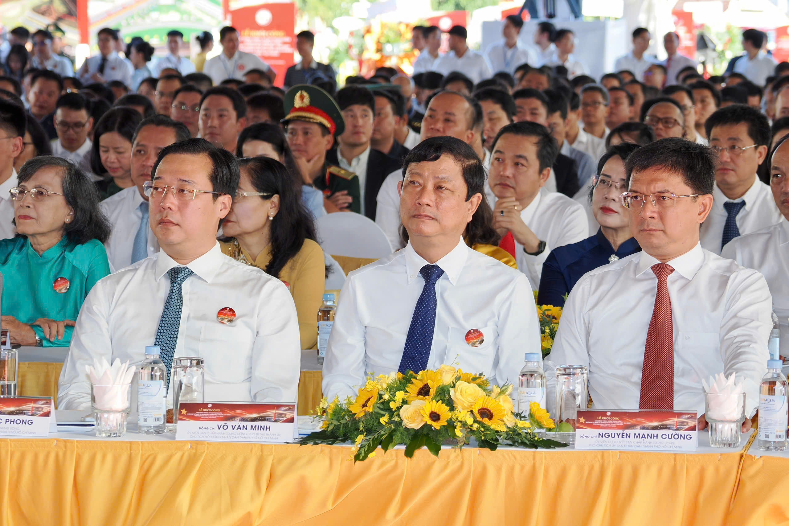 KỲ TÍCH TỪ SỨC MẠNH ĐỒNG THUẬN: KHƠI THÔNG NGUỒN LỰC THẾ KỶ, ĐƯA THÀNH PHỐ MANG TÊN BÁC VƯƠN TẦM