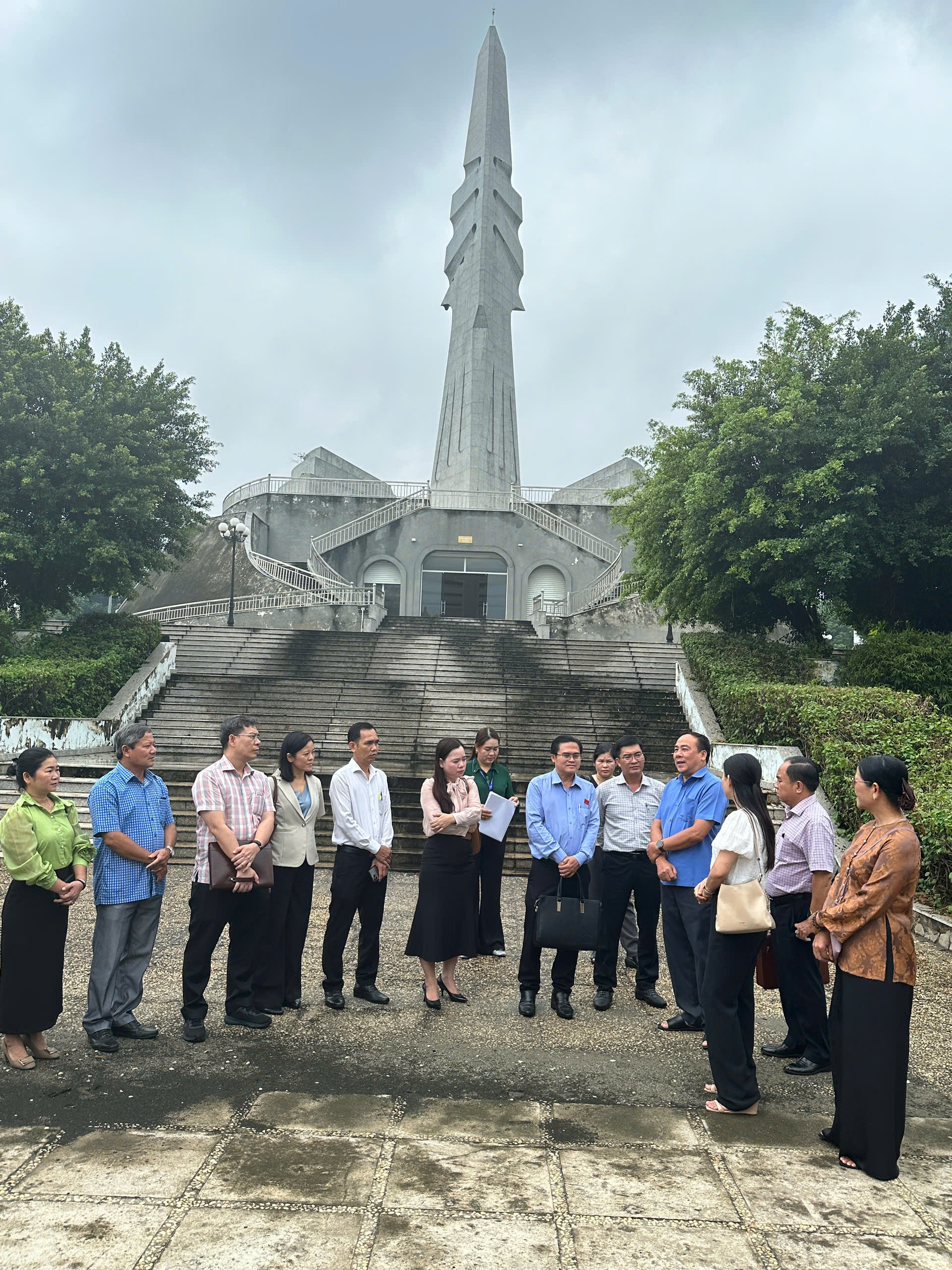 BAN VĂN HÓA - XÃ HỘI HĐND THÀNH PHỐ KHẢO SÁT ĐỊA ĐẠO TAM GIÁC SẮT: THÁO GỠ VƯỚNG MẮC, HƯỚNG ĐẾN PHÁT HUY GIÁ TRỊ DI TÍCH