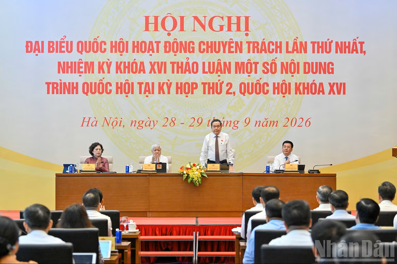 Không để gỡ một điểm nghẽn ở luật này lại tạo thêm một điểm nghẽn ở luật khác
