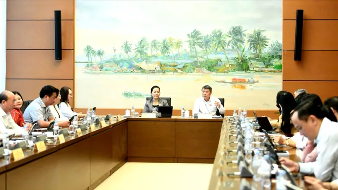 Hợp nhất luật để khắc phục chồng chéo trong quản lý ngân sách
