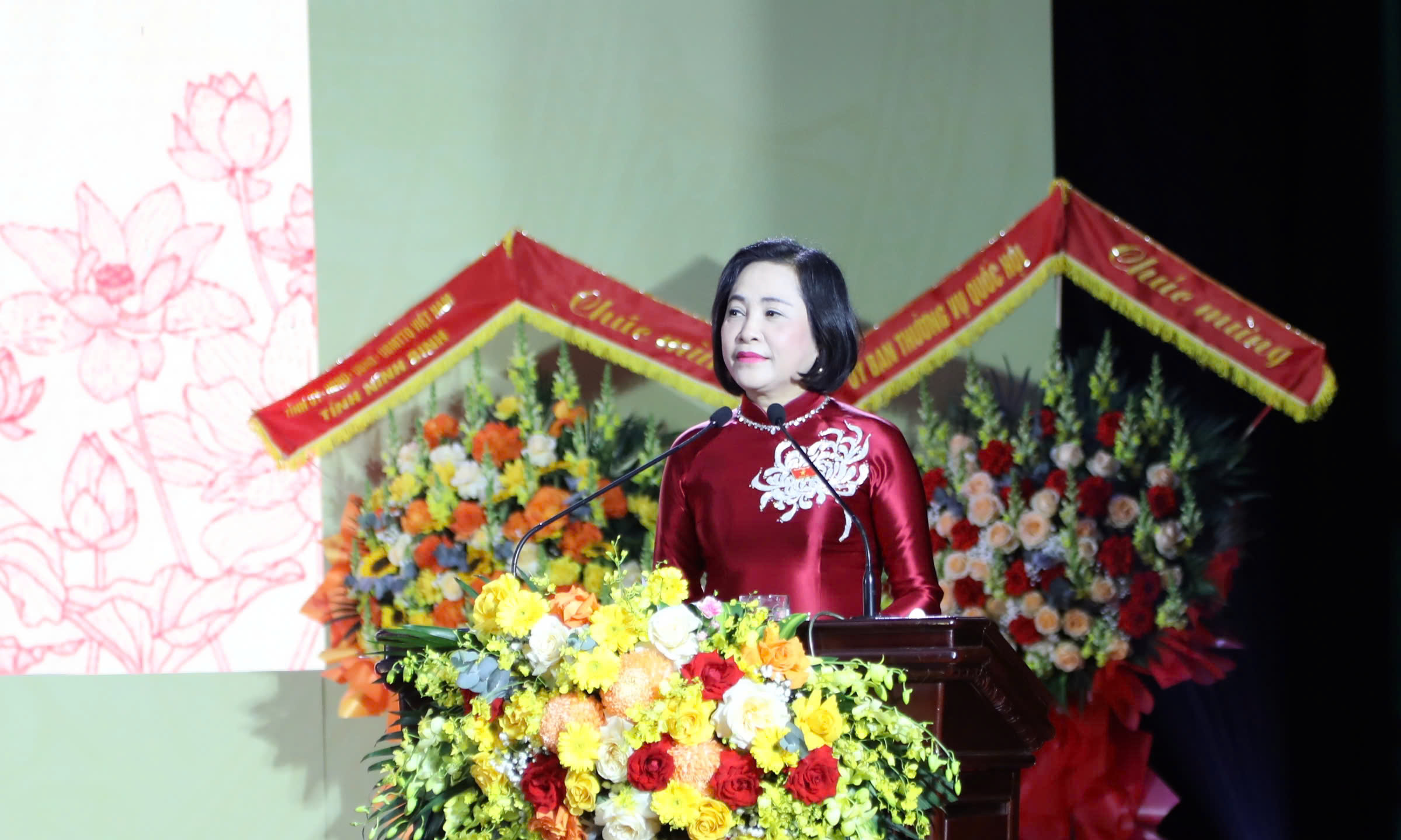 Phó Chủ tịch Quốc hội Nguyễn Thị Thanh dự tổng kết nhiệm kỳ Quốc hội khóa XV của Đoàn Đại biểu Quốc hội tỉnh Ninh Bình 