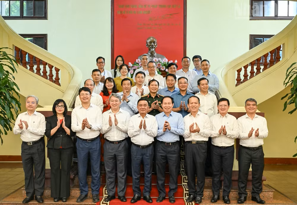 Đưa thể chế pháp luật trở thành lợi thế cạnh tranh, mở đường phục vụ kiến tạo