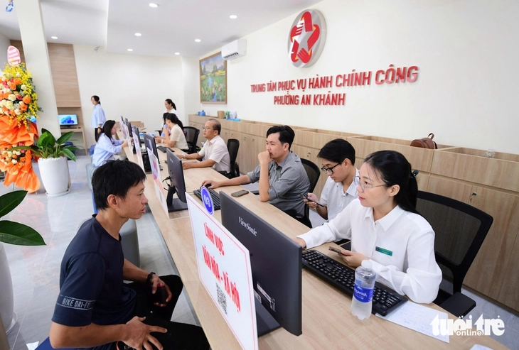 Thành ủy TP.HCM phân cấp, ủy quyền tuyển dụng cán bộ, công chức, viên chức cho cấp xã