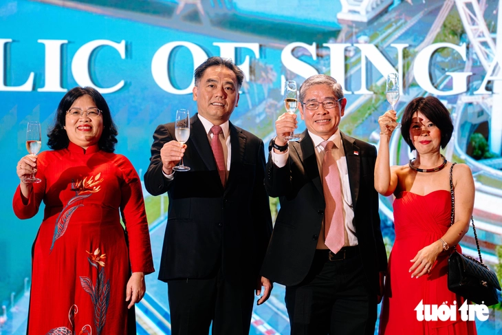 Năm 2027: Việt Nam đăng cai APEC, Singapore dẫn dắt ASEAN cùng thúc đẩy khu vực