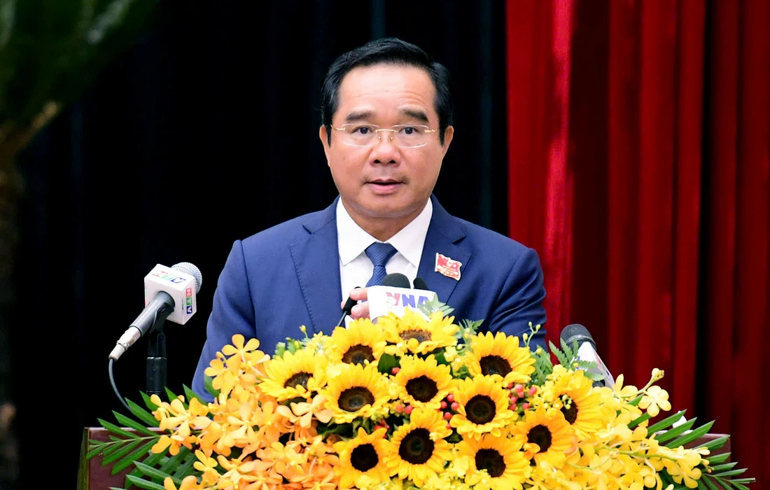 Ra mắt lãnh đạo HĐND, UBND TP.HCM nhiệm kỳ 2026-2031