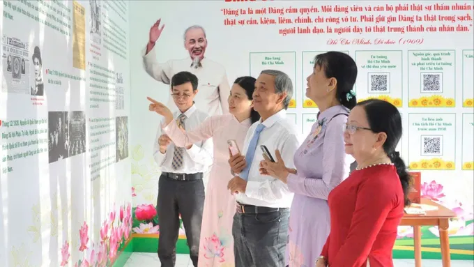 Mạch nguồn văn hóa Hồ Chí Minh trong dòng chảy nửa thế kỷ - Bài 2: Học và làm theo Bác trở thành một phần trong nếp sống