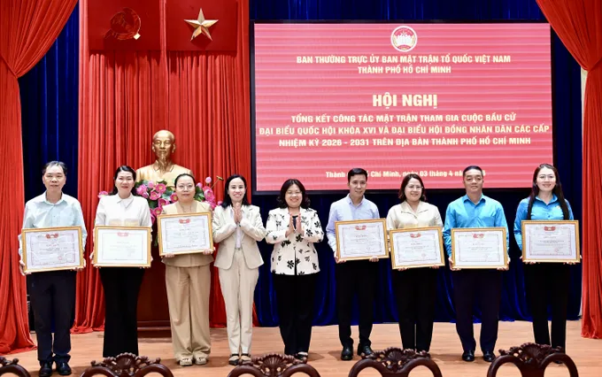 Triển khai giám sát việc thực hiện chương trình hành động của đại biểu trúng cử