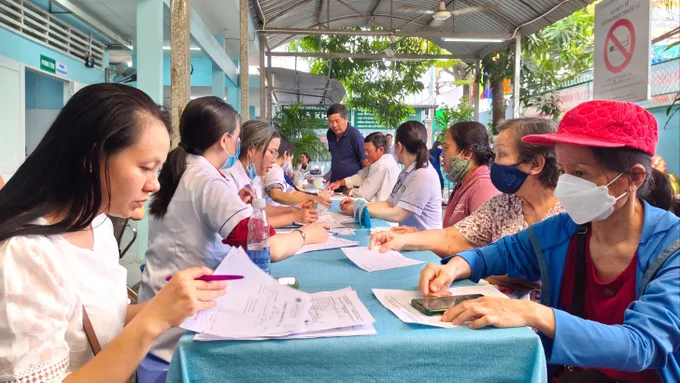 Nửa thế kỷ mang tên Bác, TP Hồ Chí Minh trọn nghĩa vẹn tình, vươn tầm toàn cầu - Bài 2: Những quyết sách kết tinh giá trị nhân văn