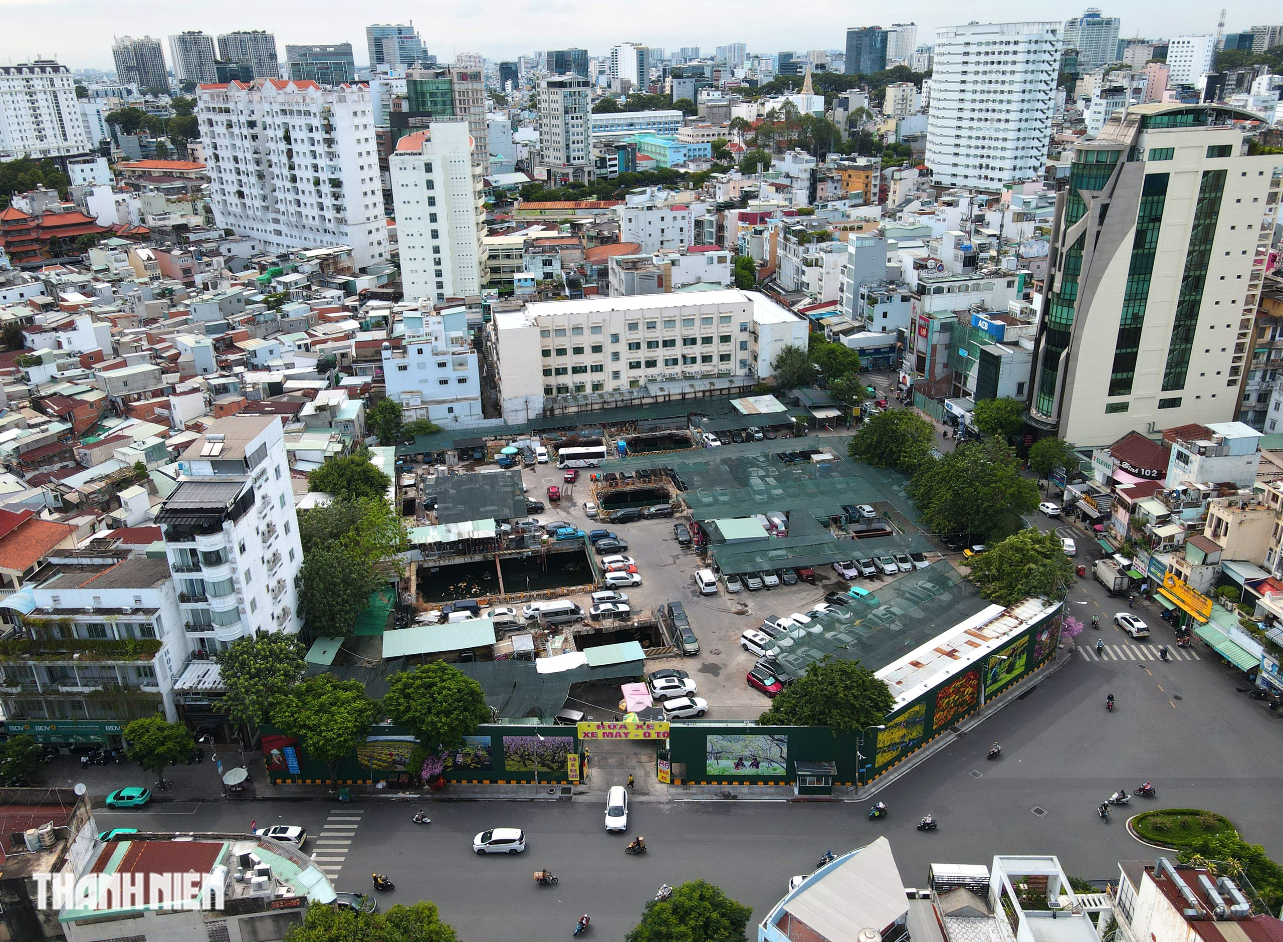 Cận cảnh những khu đất công quây kín giữa trung tâm TP.HCM chờ 'thay áo mới'