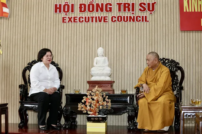 Lãnh đạo TPHCM chúc mừng Đại lễ Phật đản tại Văn phòng 2 Trung ương Giáo hội Phật giáo Việt Nam