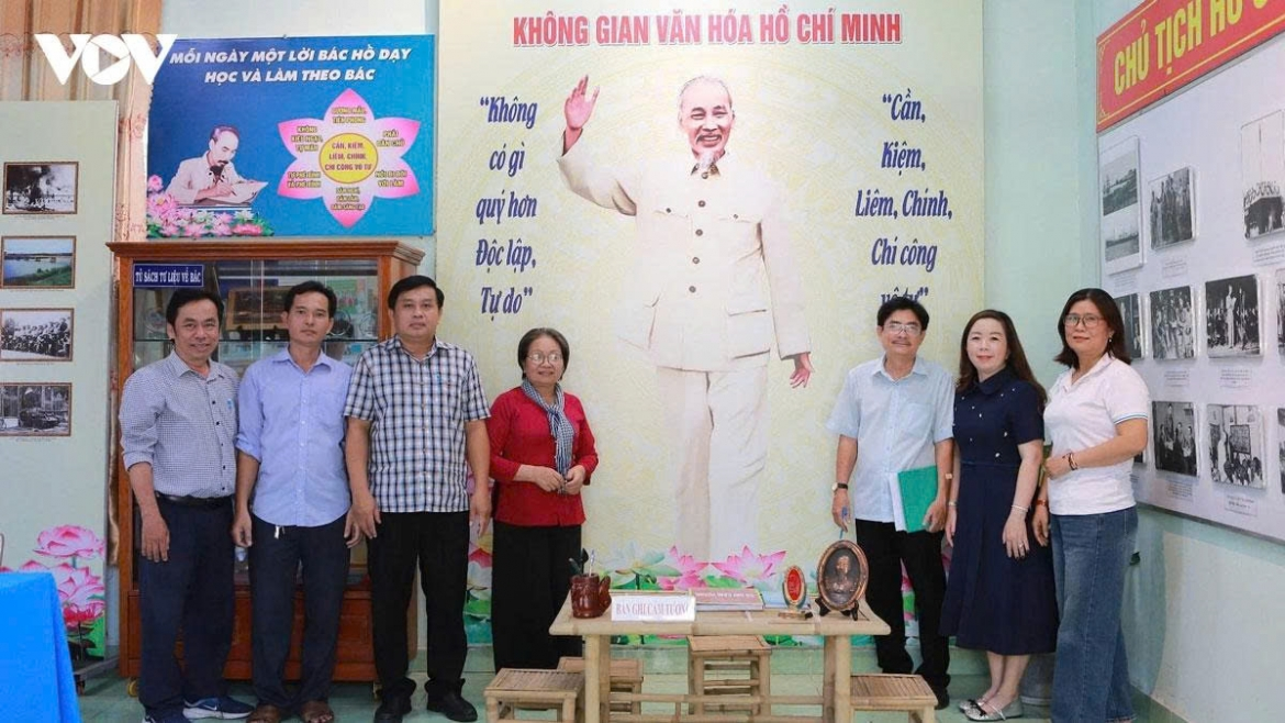 Học tập và thực hành theo Bác: Bước chuyển tư duy trước yêu cầu phát triển mới