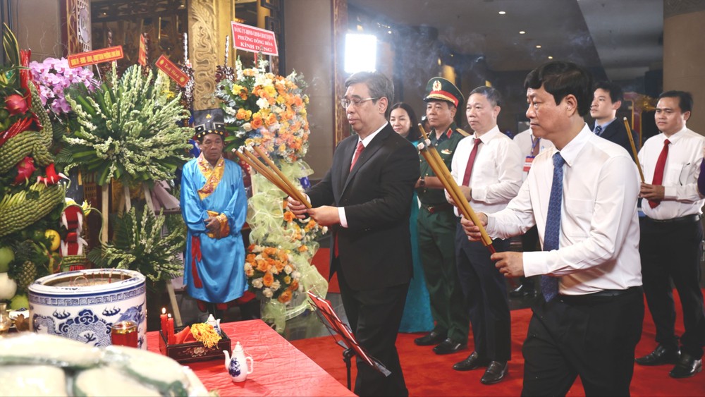 TPHCM trang trọng tổ chức Lễ Giỗ Tổ Hùng Vương