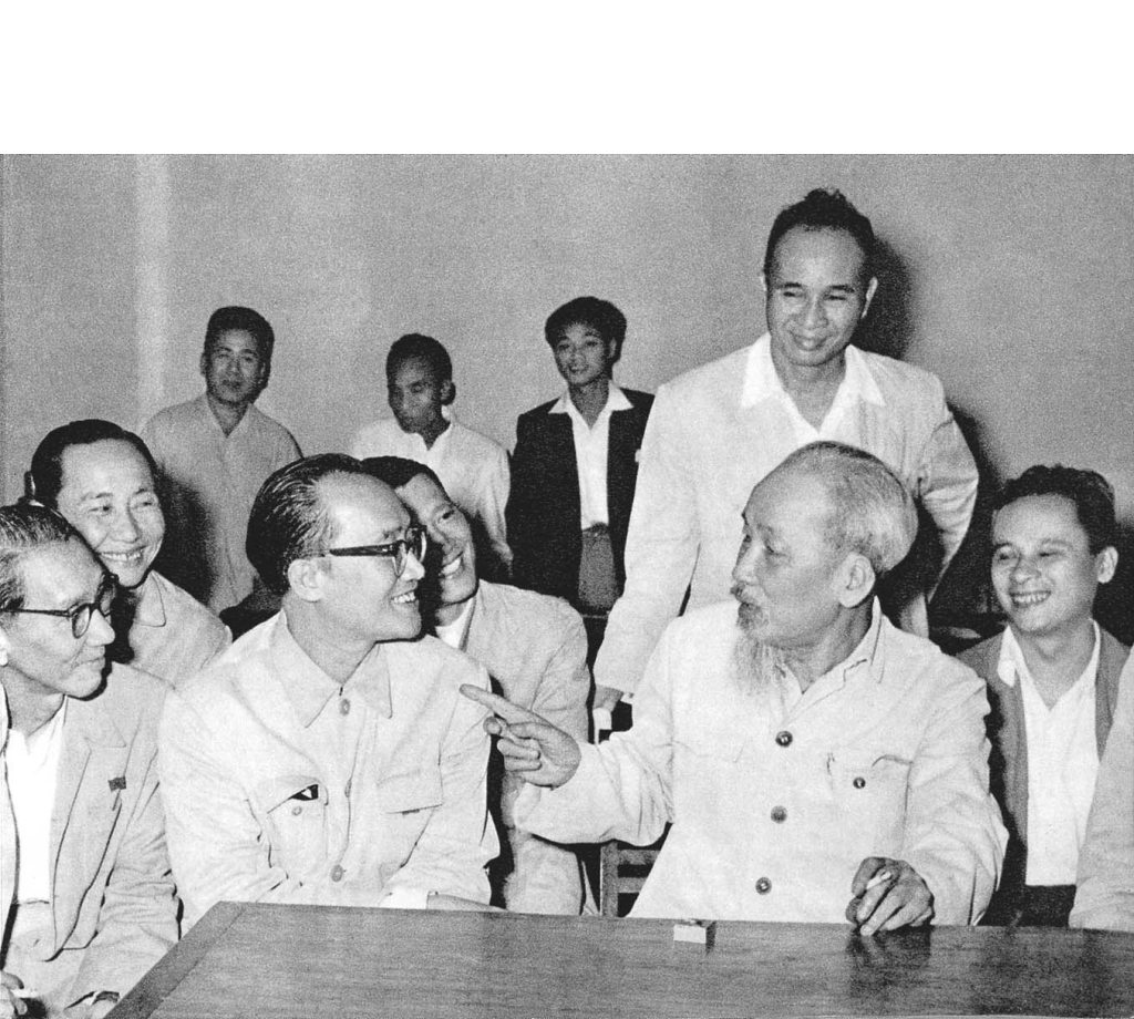Kỷ niệm 136 năm Ngày sinh Chủ tịch Hồ Chí Minh (19/5/1890 - 19/5/2026): Bác Hồ của chúng ta là thế đó!