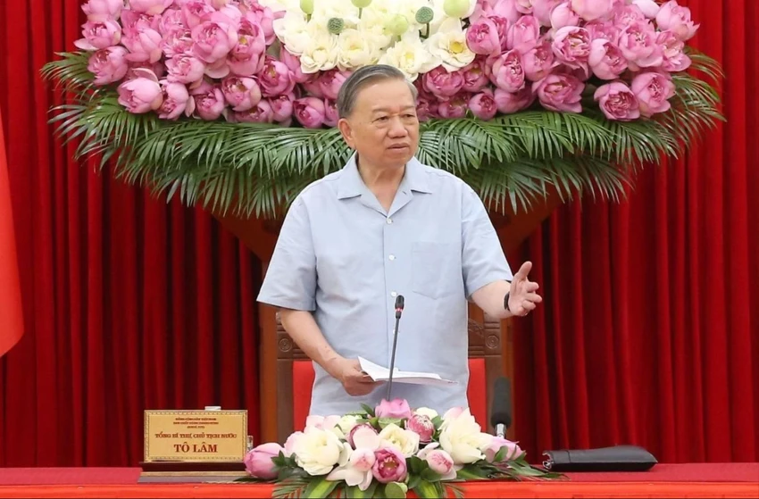 Tổng Bí thư, Chủ tịch nước yêu cầu làm rõ việc cần thiết tiếp tục sáp nhập một số xã, phường