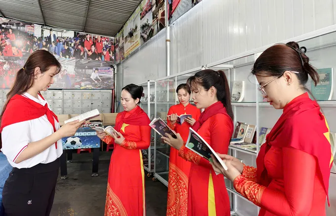 Mạch nguồn văn hóa Hồ Chí Minh trong dòng chảy nửa thế kỷ - Bài 3: Dám nghĩ, dám làm, dám đột phá