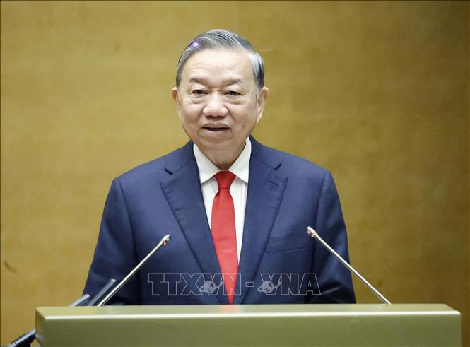 Hội nghị toàn quốc nghiên cứu, học tập, quán triệt và triển khai thực hiện Nghị quyết 79-NQ/TW và Nghị quyết 80-NQ/TW