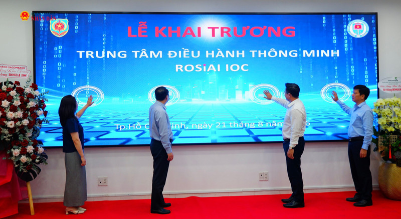 Đổi mới tổ chức bộ máy và phương thức quản trị - Nhìn từ Thành phố Hồ Chí Minh Bài 1: Chuyển mạnh sang nền hành chính phục vụ