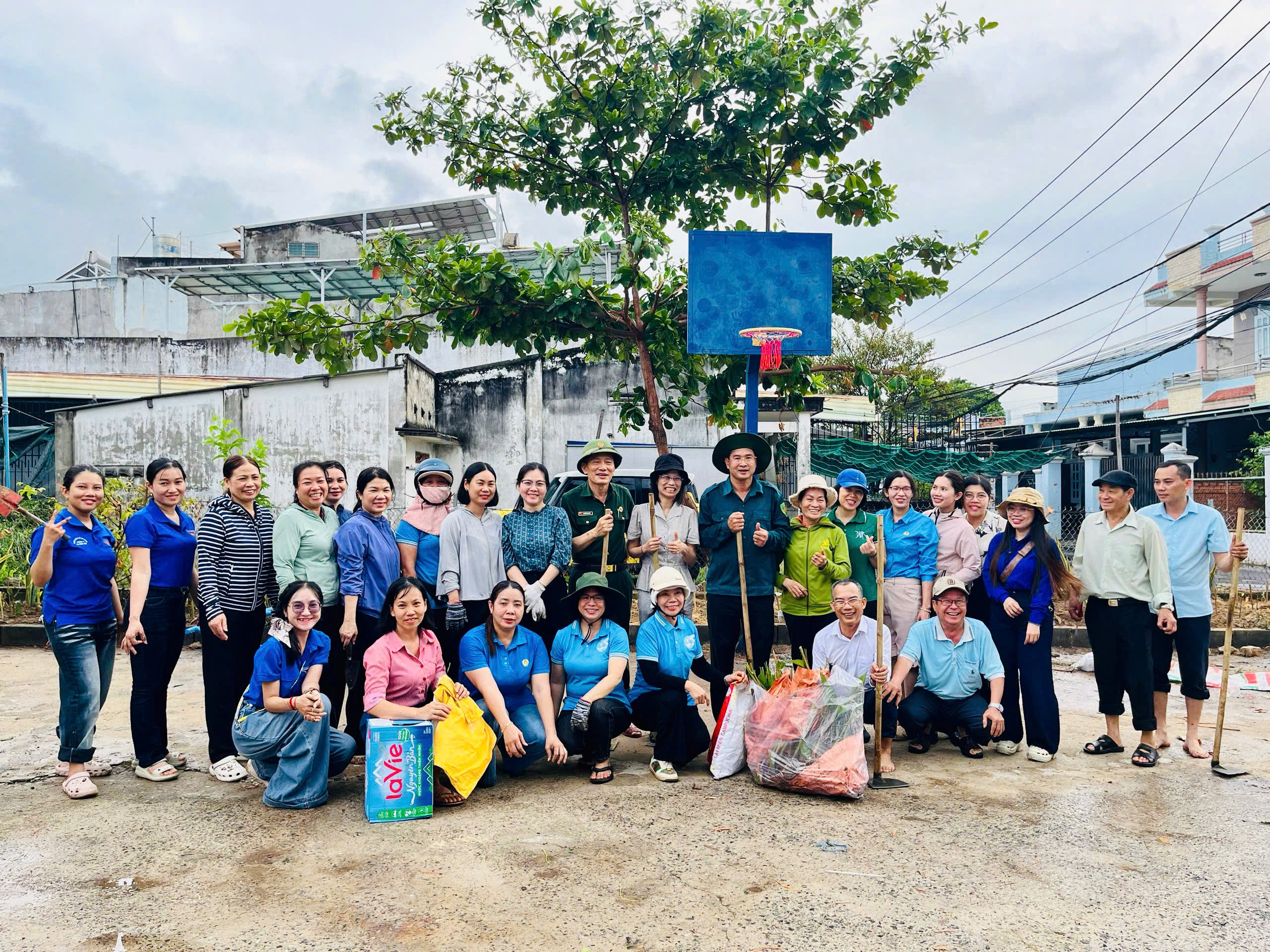 HỘI ĐỒNG NHÂN DÂN PHƯỜNG PHƯỚC THẮNG CHUNG TAY XÂY DỰNG PHƯỜNG XANH – SẠCH – ĐẸP