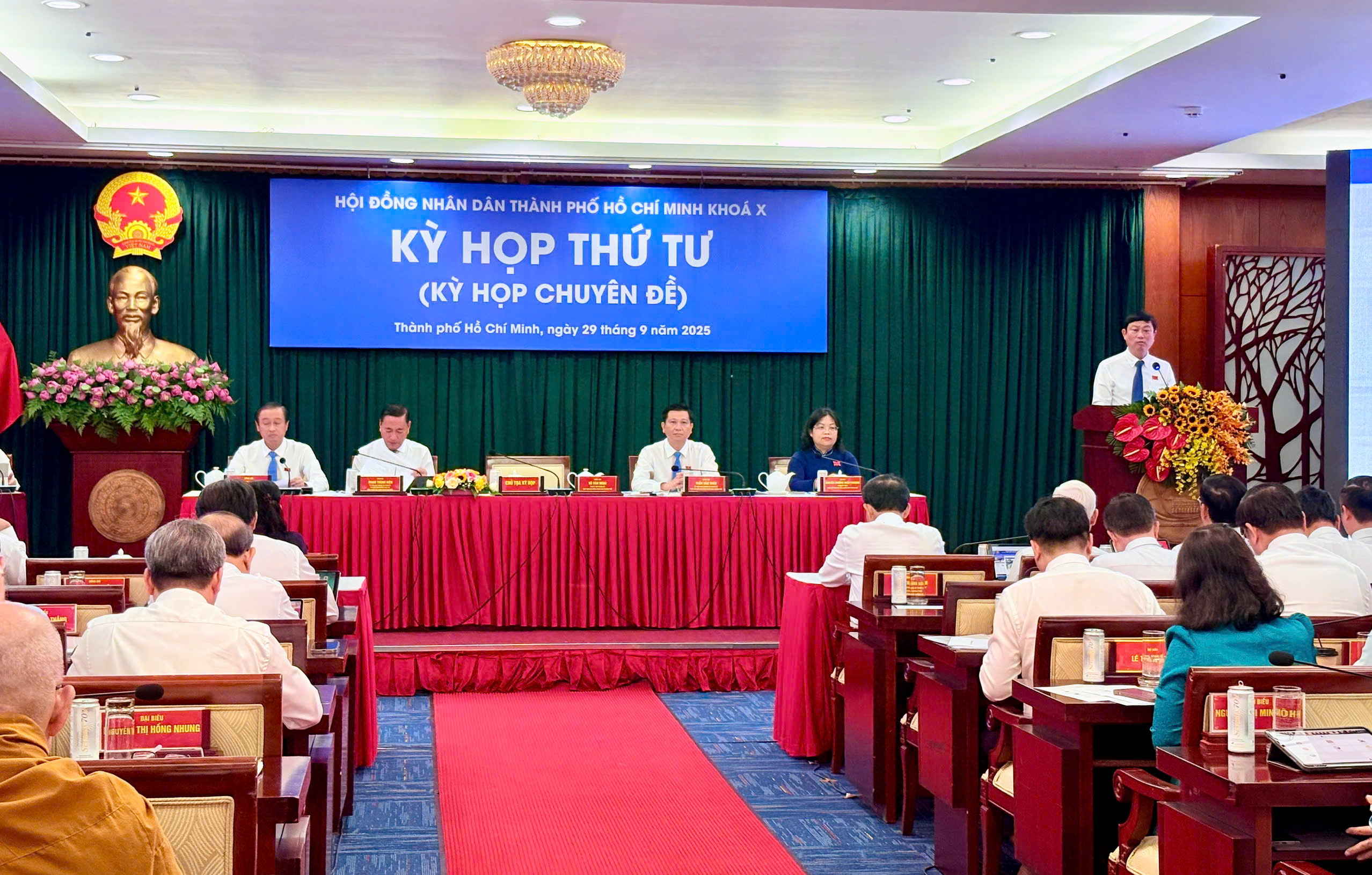 HĐND TP.HCM khai mạc kỳ họp chuyên đề: Quyết nghị nhiều vấn đề trọng yếu về thể chế, ngân sách và an sinh xã hội