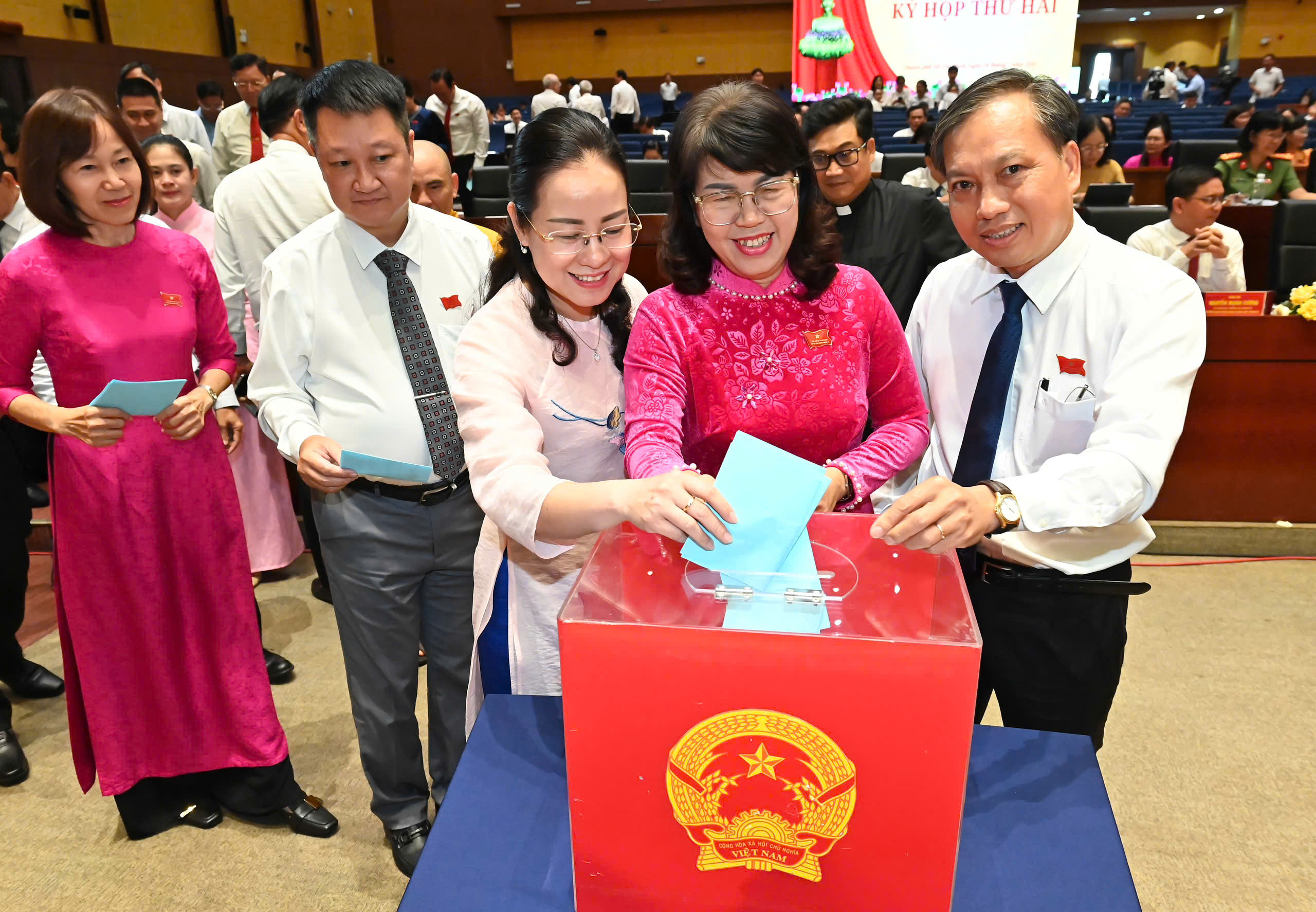 2025-07-24 Kỳ họp HĐND lần thứ 2