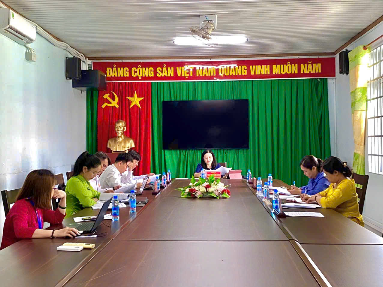 THƯỜNG TRỰC HĐND PHƯỜNG BÌNH CƠ HỌP ĐỊNH KỲ THÁNG 8/2026