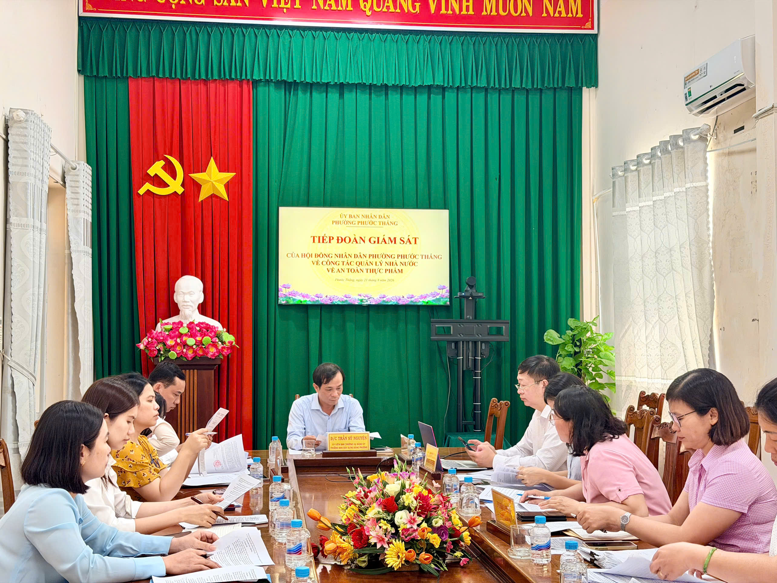 HỘI ĐỒNG NHÂN DÂN PHƯỜNG PHƯỚC THẮNG GIÁM SÁT CÔNG TÁC BẢO ĐẢM AN TOÀN THỰC PHẨM TRÊN ĐỊA BÀN PHƯỜNG