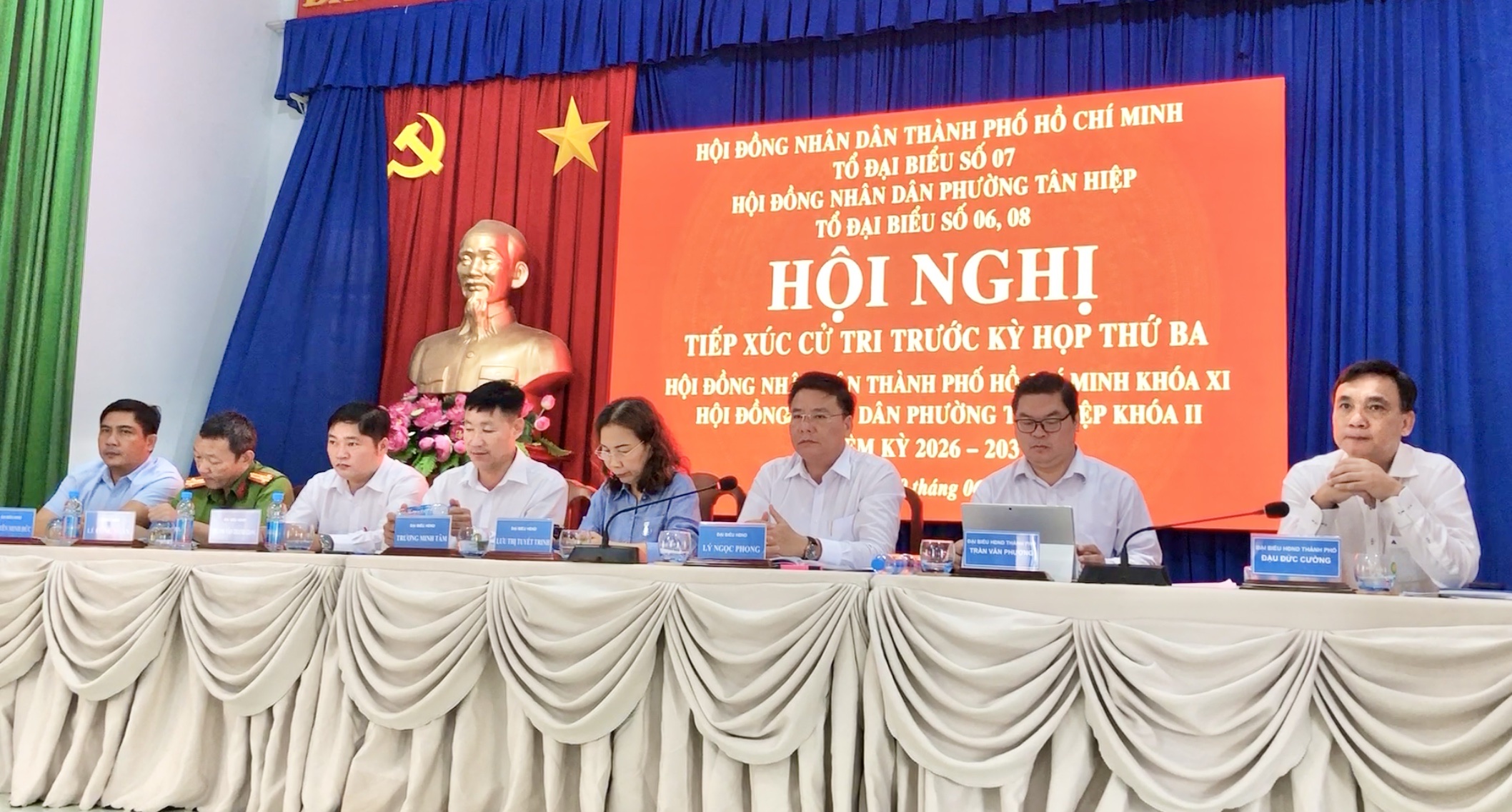 Tổ Đại biểu số 07 HĐND Thành phố Hồ Chí Minh và Tổ Đại biểu số 06, 08 HĐND phường Tân Hiệp tại Hội nghị tiếp xúc cử tri trước Kỳ họp thứ ba HĐND Thành phố Hồ Chí Minh khóa XI và HĐND phường Tân Hiệp khóa II, nhiệm kỳ 2026-2031