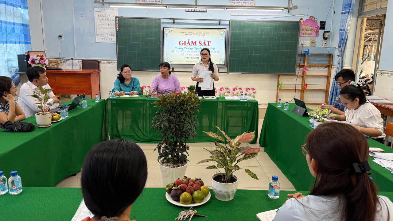 Giám sát các khoản thu dịch vụ và hỗ trợ giáo dục tại Trường Tiểu học Nguyễn Trung Trực