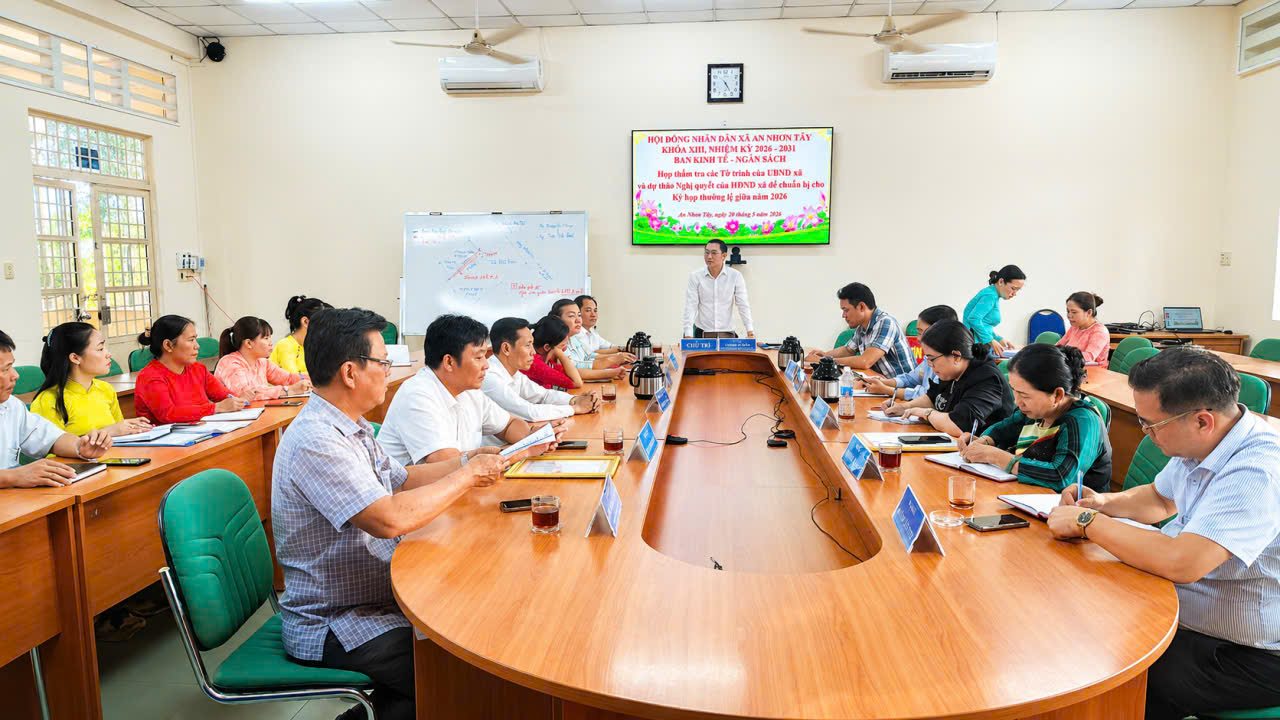 TỔ CHỨC PHIÊN HỌP THẨM TRA CHUẨN BỊ CHO KỲ HỌP THƯỜNG LỆ GIỮA NĂM 2026 CỦA HĐND XÃ AN NHƠN TÂY