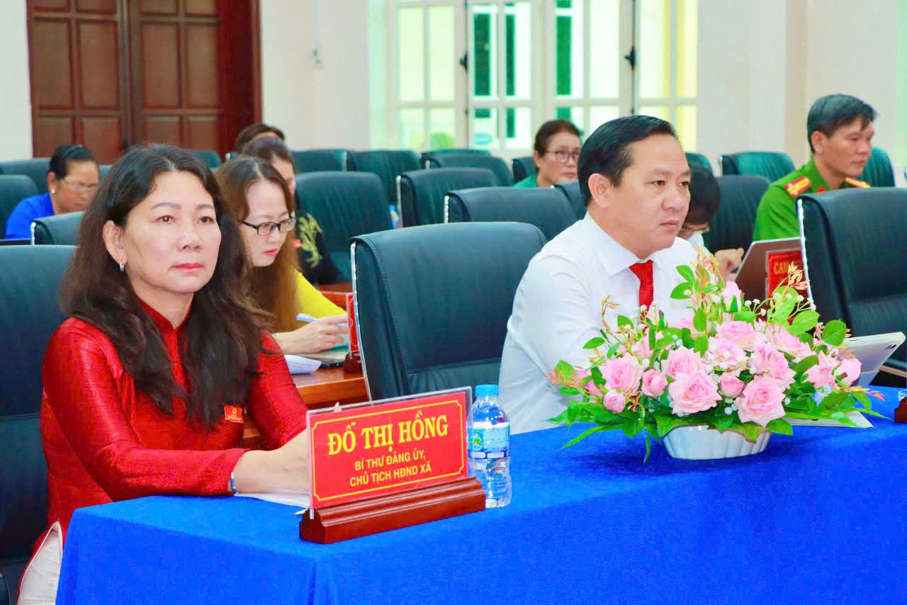 HĐND xã Đất Đỏ tổ chức Kỳ họp thứ sáu, khóa II, nhiệm kỳ 2026 - 2031