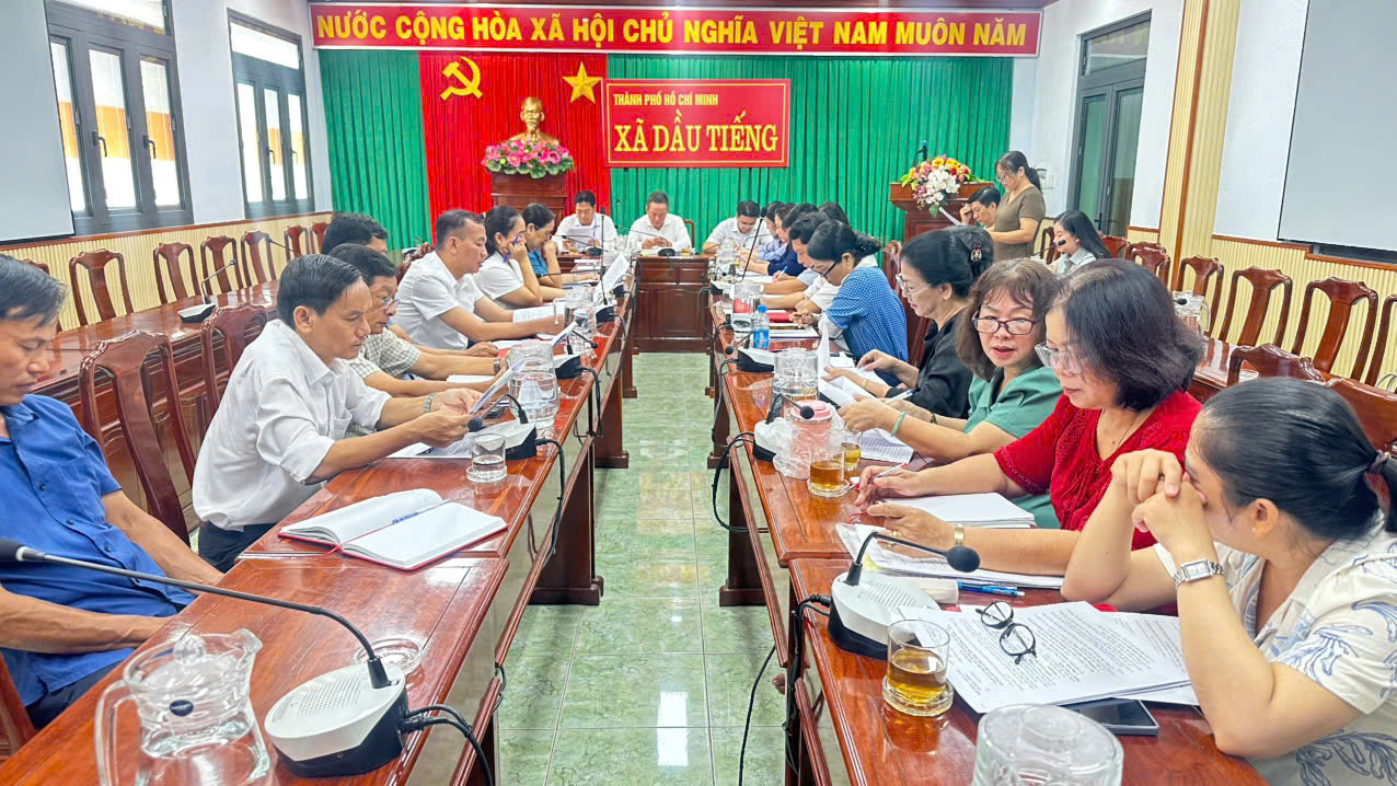 HỘI NGHỊ CHUẨN BỊ KỲ HỌP THỨ SÁU HĐND XÃ DẦU TIẾNG
