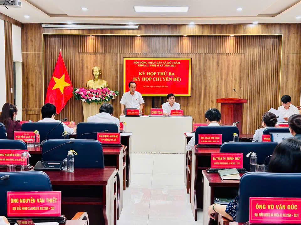 HĐND XÃ HỒ TRÀM KHÓA II TỔ CHỨC KỲ HỌP THỨ BA, QUYẾT NGHỊ NHIỀU NỘI DUNG QUAN TRỌNG.