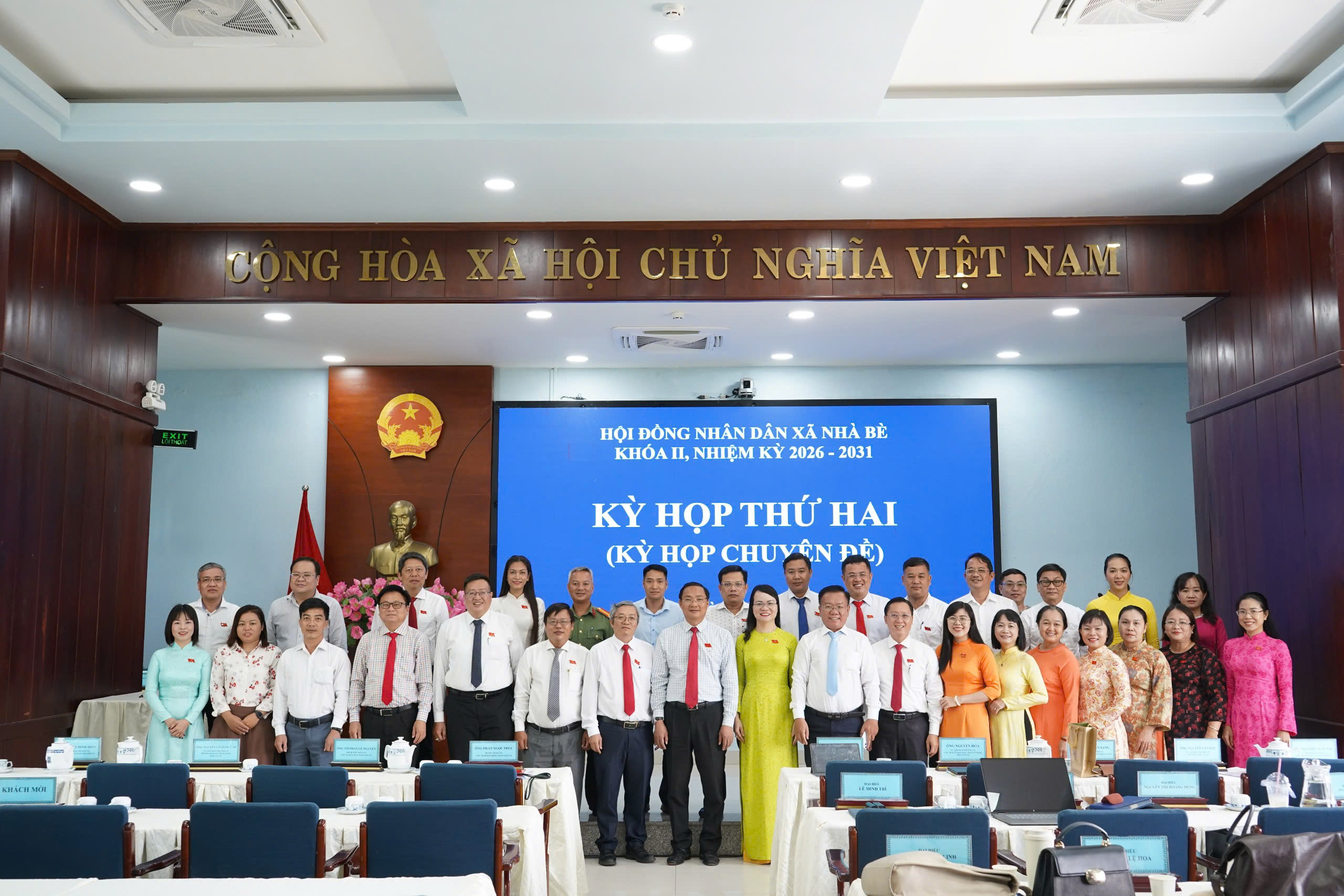 Đại biểu Hội đồng nhân dân tham dự Kỳ họp thứ hai của Hội đồng nhân dân xã Nhà Bè khóa II