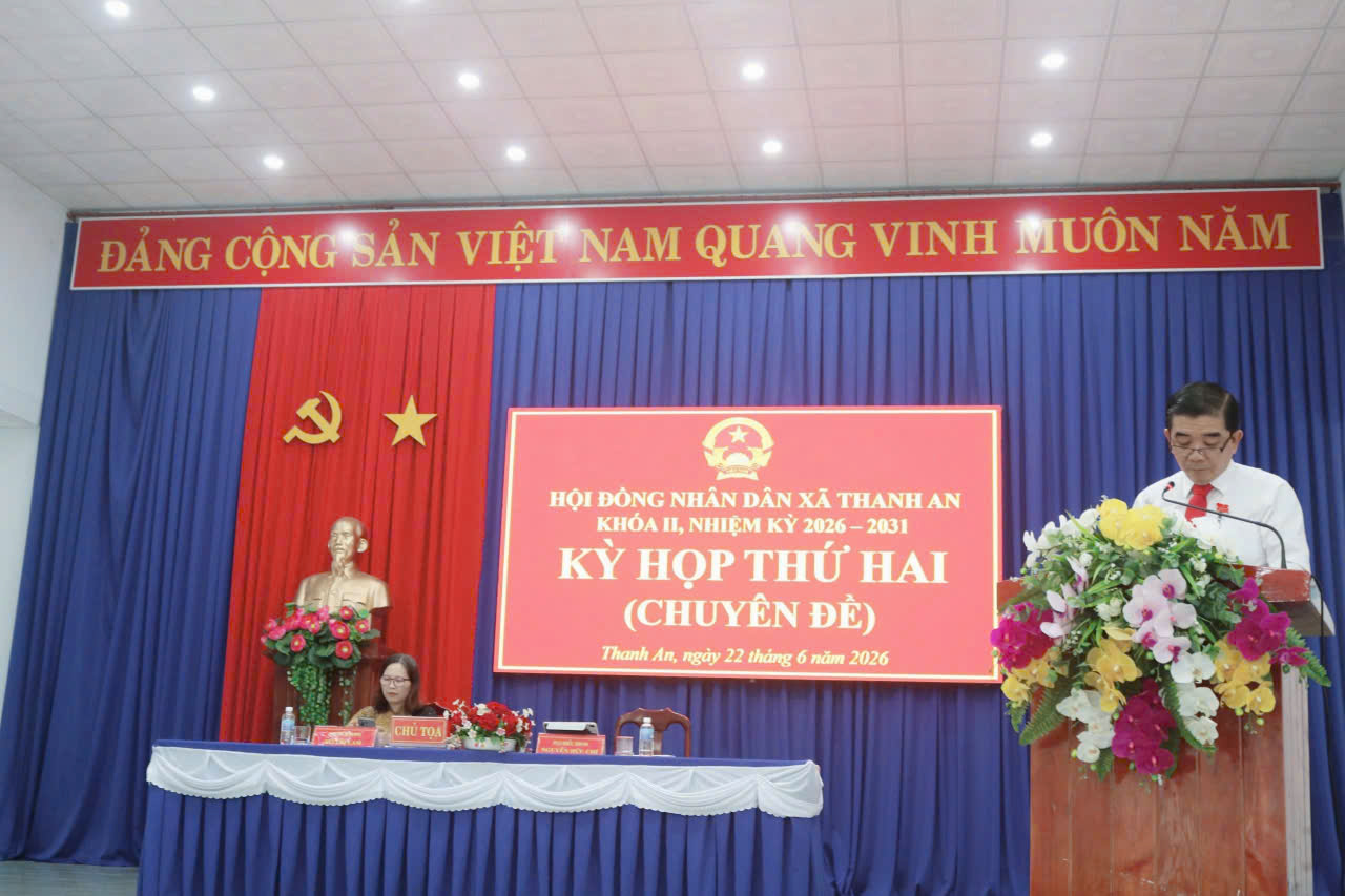 Ông Nguyễn Hữu Chí phát biểu bế mạc Kỳ họp